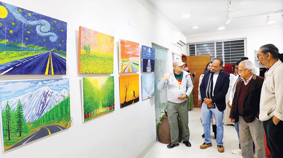 Mahfuz Canvas’s int’l group art show begins in city