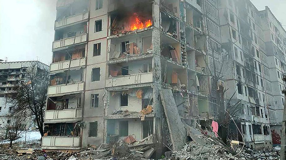 Russian strikes on Ukraine kill 18, wound 130: Zelensky