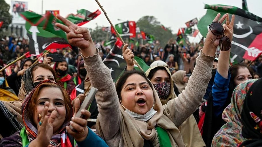 Pakistan women barred from voting by their husbands