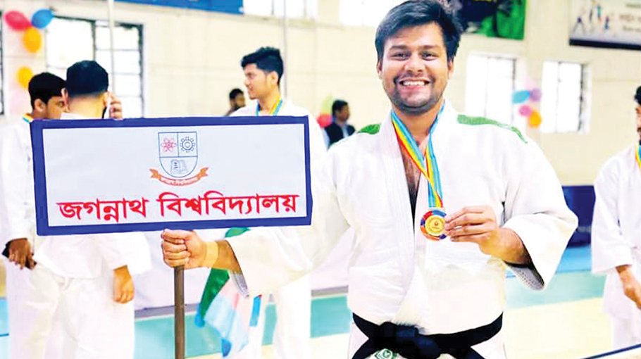 JnU students win gold, bronze medals