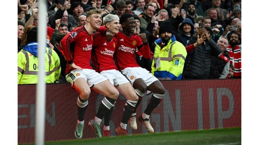 Ten Hag demands more from Utd's young stars