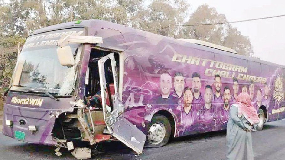 CC bus hit by lorry