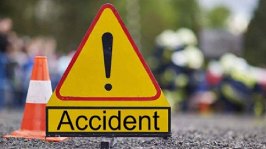 Pedestrian dies in Lalmonirhat road crash