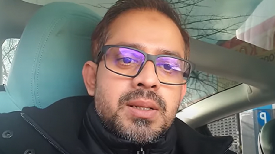 YouTuber Elias Hossain held by NY police over extortion attempt