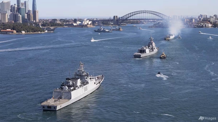 Australia says to build biggest navy since World War II