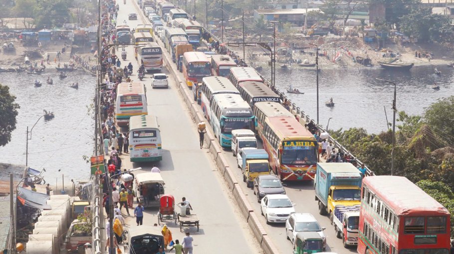 Terrible traffic snarl on Buriganga Bridge-2