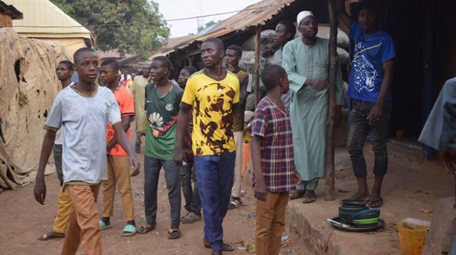 Gunmen kidnap over 200 students from Nigerian school