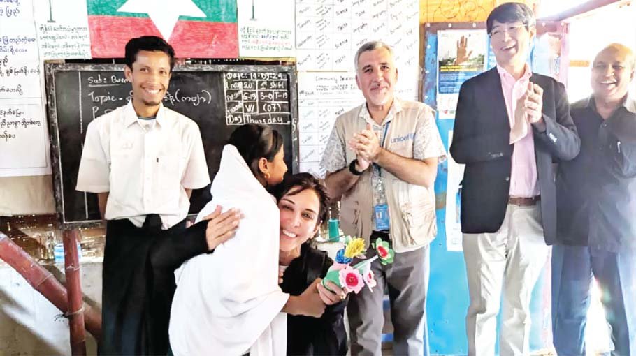 Japanese Ambassador visits Rohingya camp in Cox’s Bazar