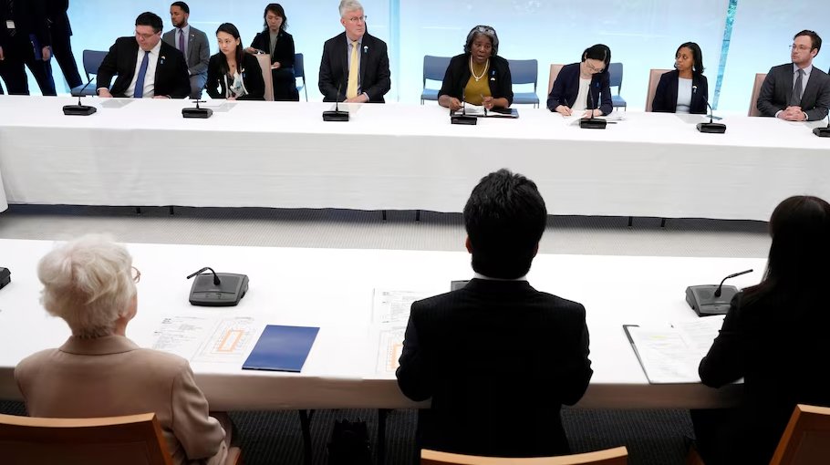 US vows support for families of Japanese who were abducted and taken to N Korea 