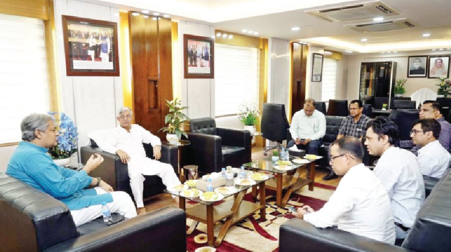 Arafat holds meeting with land minister for speedy implementation of BRP 