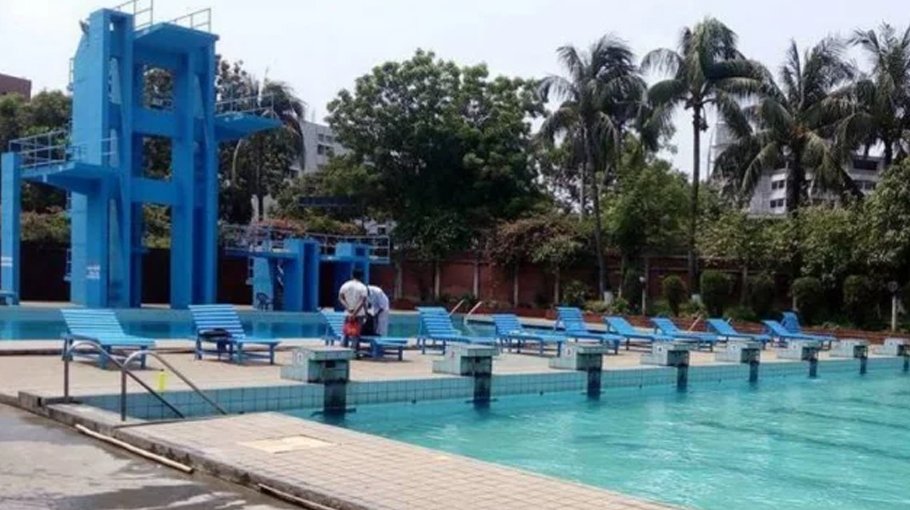 DU student drowns at swimming pool