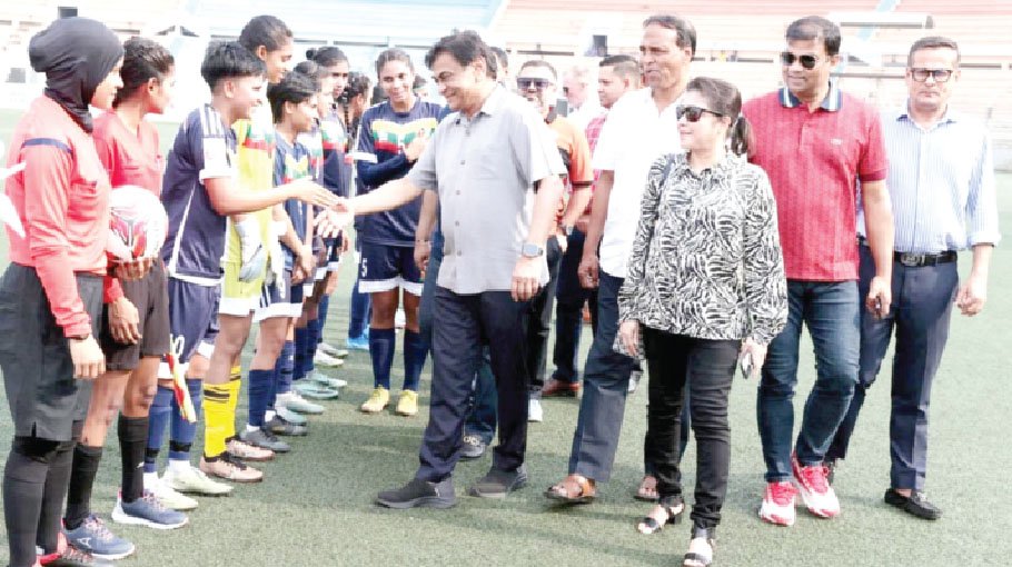 Furore over schedule forces BFF to start WFL 