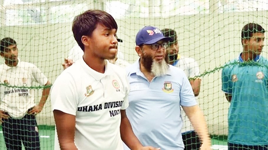 Mushtaq wants to make a difference