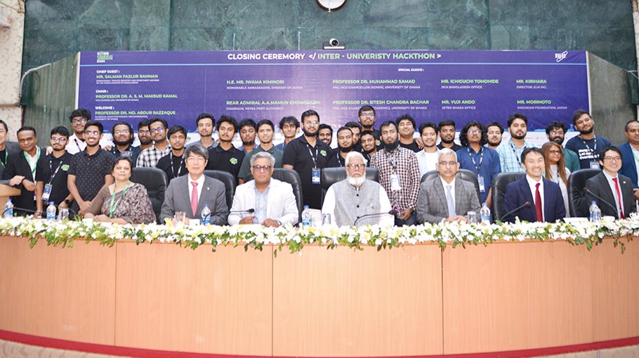 Two-day inter-university hackathon competition concludes at DU