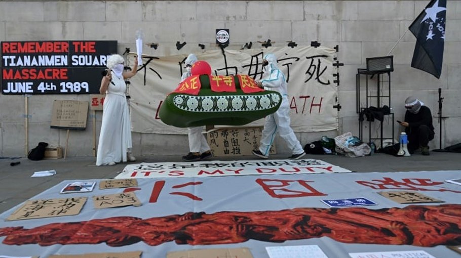 China accused of targeting overseas citizens for   political activism