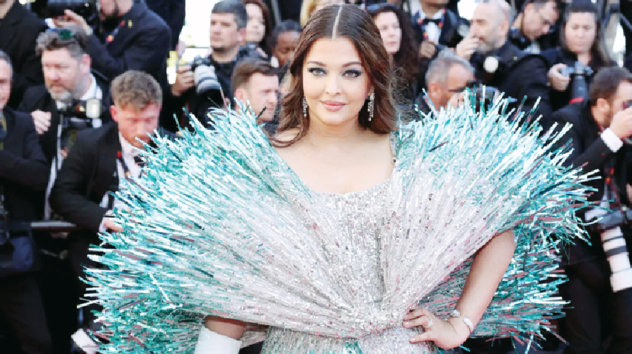 Aishwarya shines in electric blue dress at Cannes 2024 - Bangladesh Post