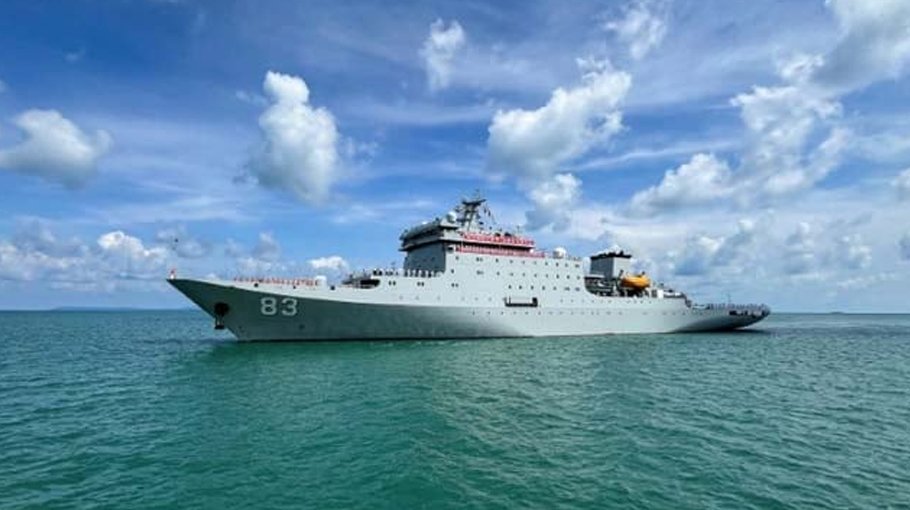 Two Chinese warships in Cambodia for military drills