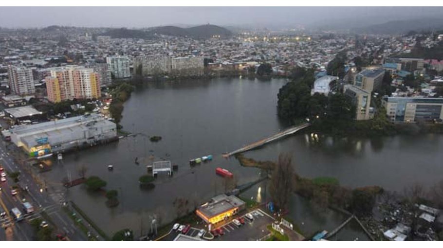 State of 'catastrophe' as downpours hit Chile