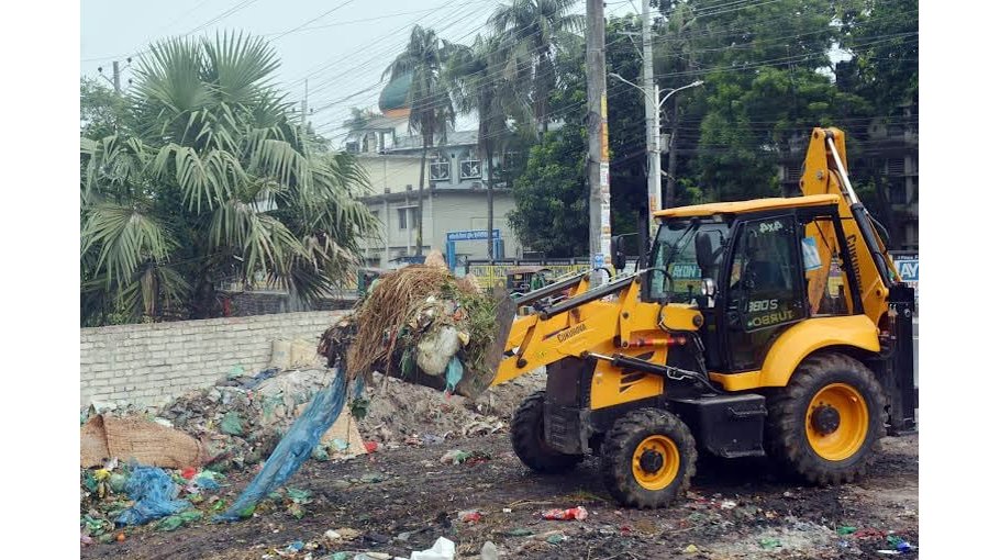 KCC workers clean city within 8 hrs during Eid-ul-Azha
