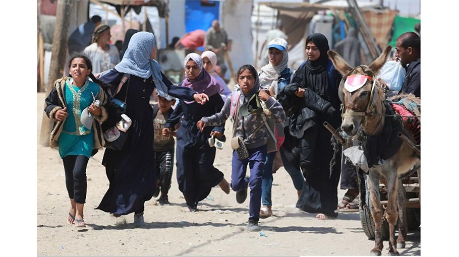 Fighting in Rafah as tensions soar on Israel-Lebanon border