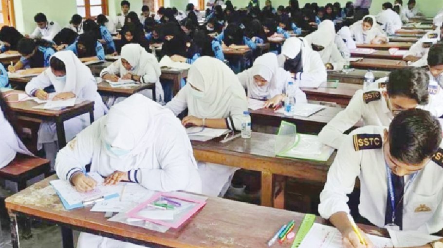 10,000 students absent on first day of HSC exams
