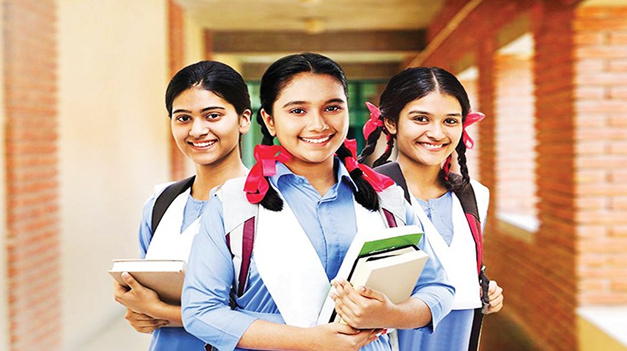 10,000 teachers, students to receive special grants 