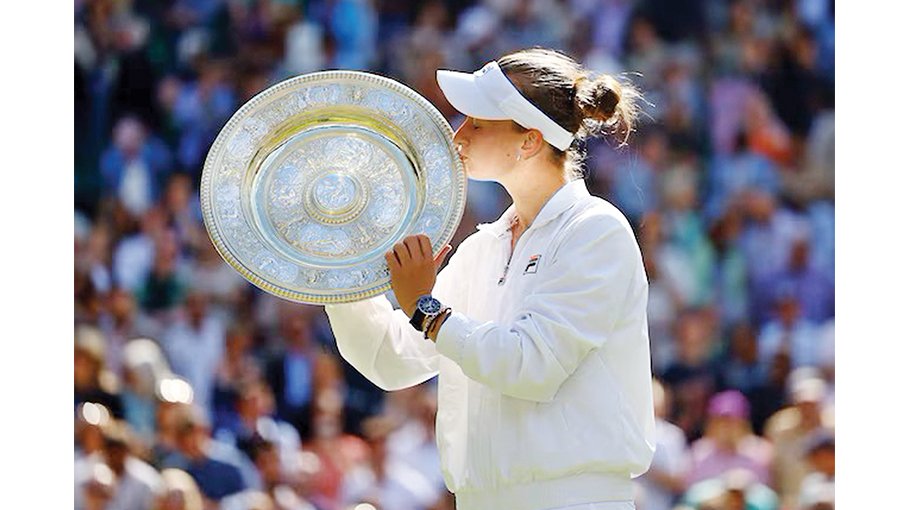 Krejcikova celebrates Wimbledon triumph  