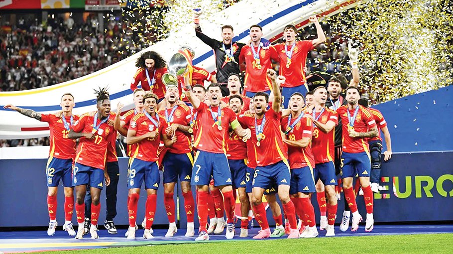 Spain sink England to win Euro 