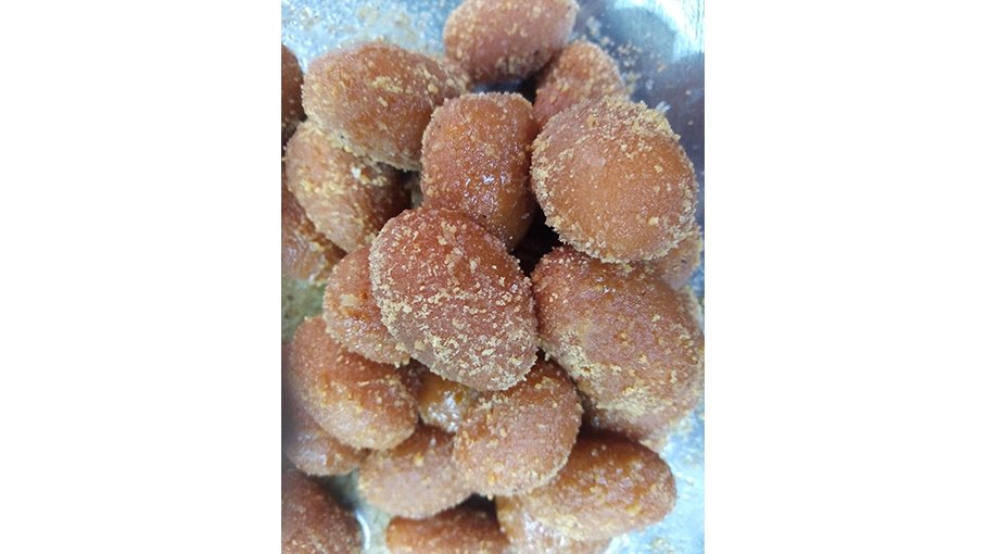 Mini Chamcham gets popular in Tangail