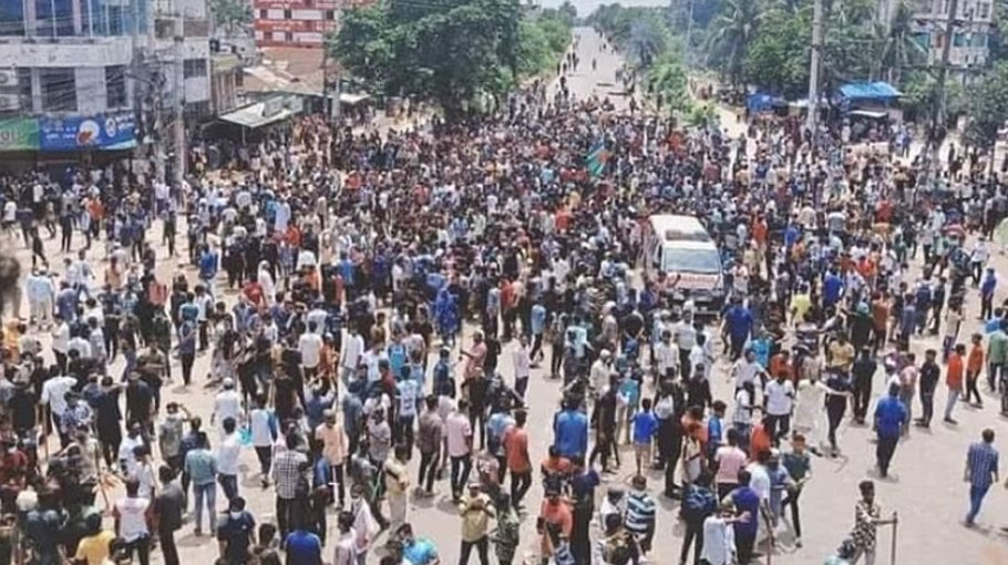 6 AL men beaten  to death in  Narsingdi