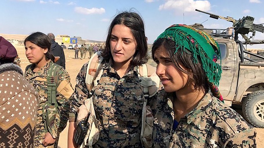 U.S.-backed Syrian fighters kill 18 pro-govt gunmen in Syria