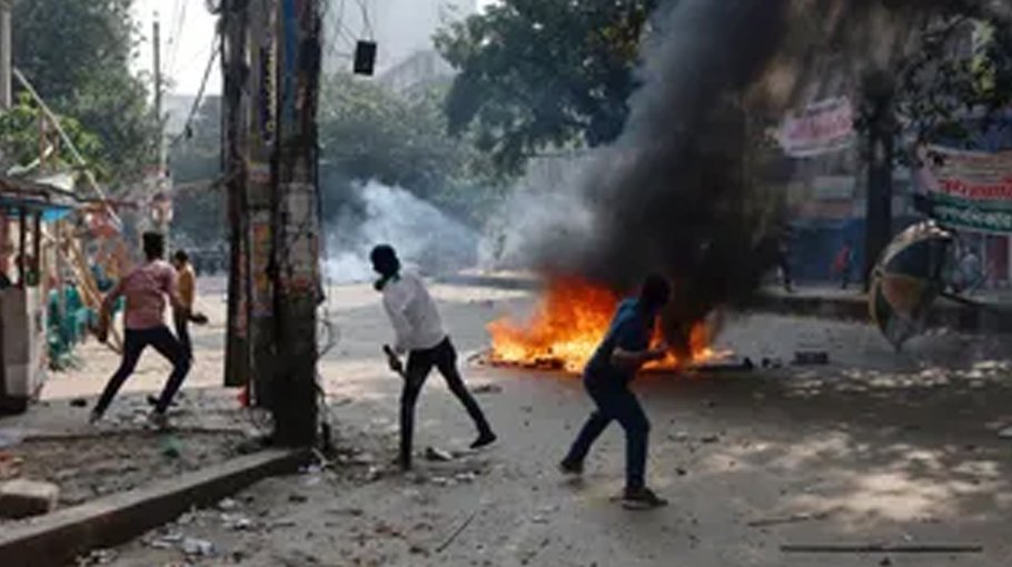 Arsonist detained in Thakurgaon