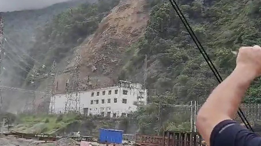 Major landslide in Sikkim destroys Teesta dam power station