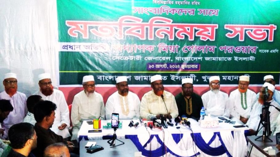 Parwar hopes govt to lift ban on   Jamaat soon