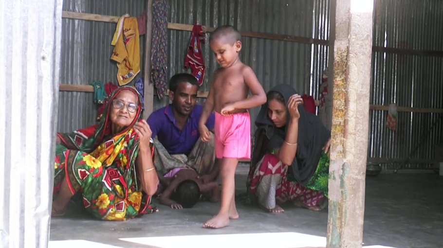 Blind Paresha Khatun fights for survival with five disabled family members in Meherpur