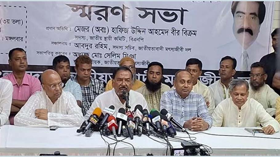 ‘Dissolve current EC by 24 hrs, hold talks with political parties’ 