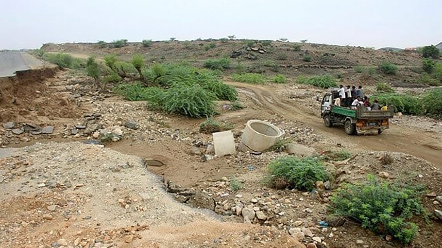 25 die in Yemen deadly flash floods