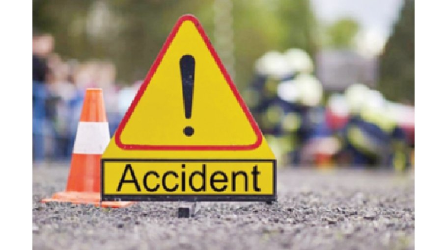 Road crash kills four in Cumilla