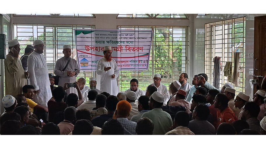 UAE expats stand by flood  victims in Noakhali, Feni