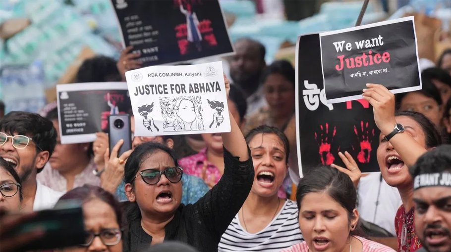 Protesters demand  Mamata meet