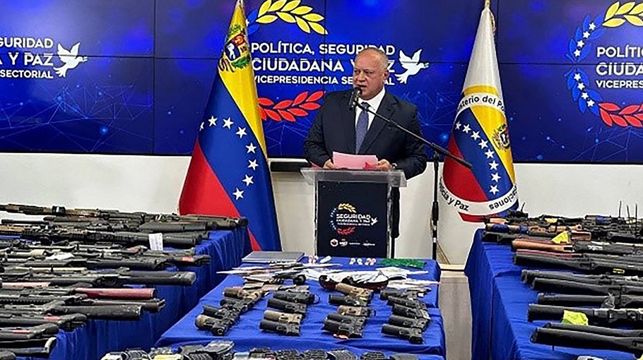 Three Americans, two Spaniards held  over plot to ‘destabilise’ Venezuela