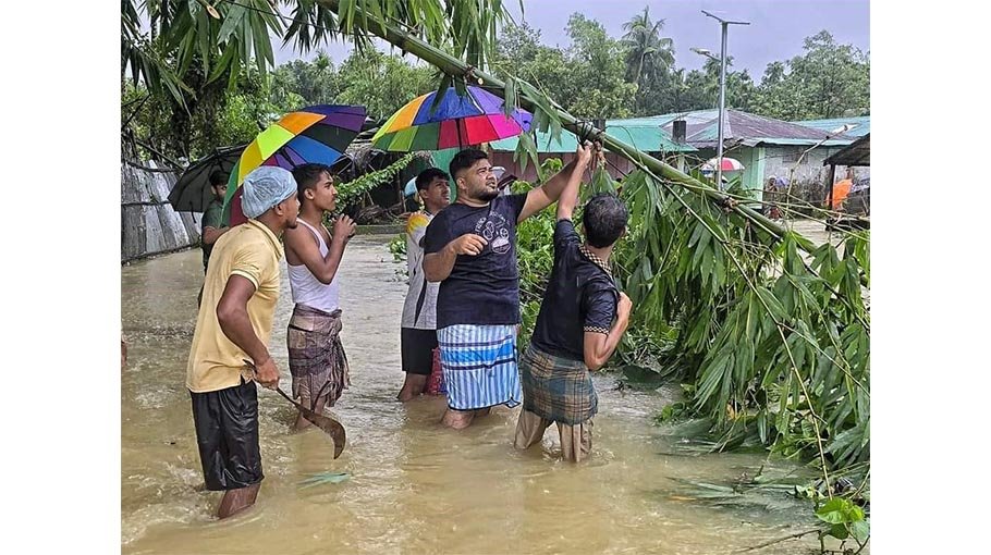 Flood situation improves in Ukhiya