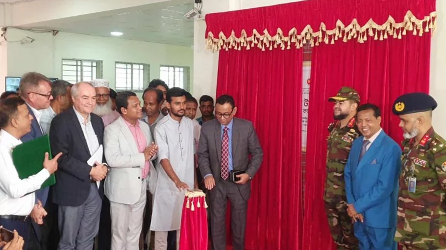 Mass upsurge aims to eliminate fascist system: Asif Mahmud
