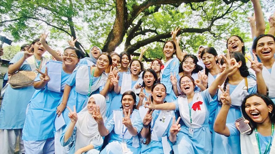 Dhaka Board SSC certificate distribution begins on Sept 25