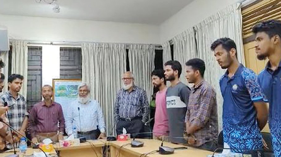 SUST new VC, Treasure sworn in by student movement coordinators