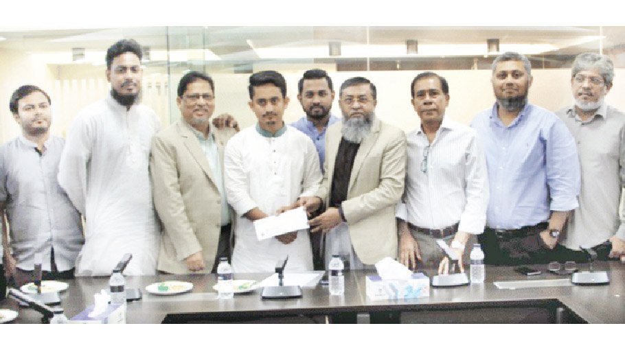 BKMEA donates Tk 50 lakh for  treatment of injured students