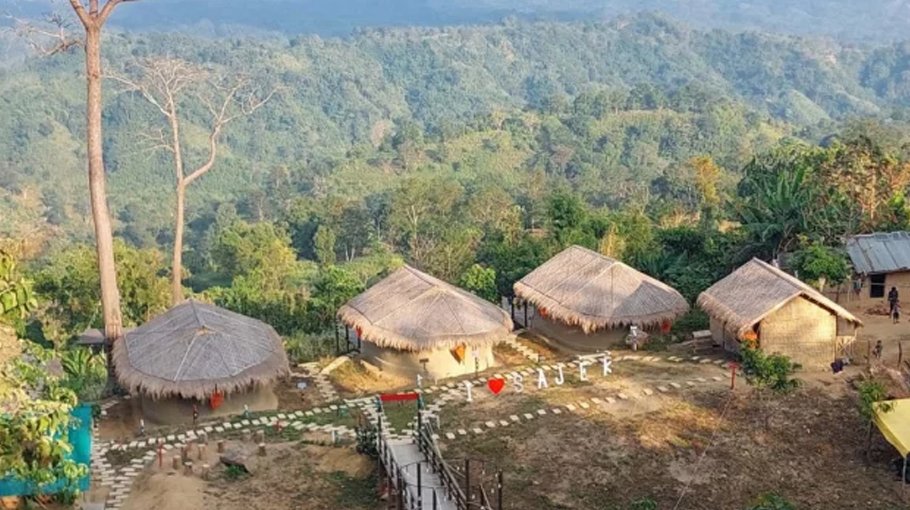 1,500 stranded in Sajek without food, water for 4 days