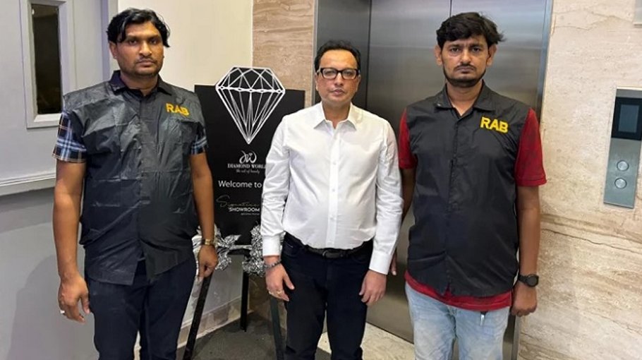 Diamond World MD Dilip Agarwal put   on remand again