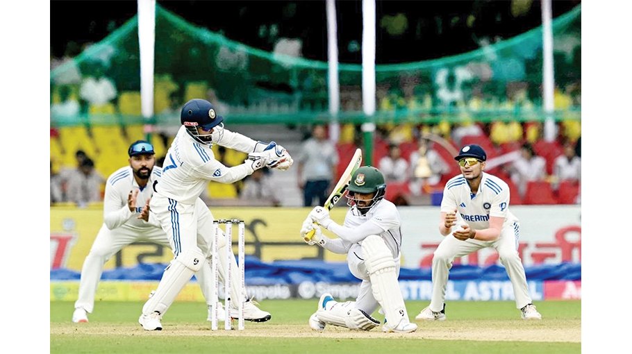 Rain halts play as Tigers score 107/3