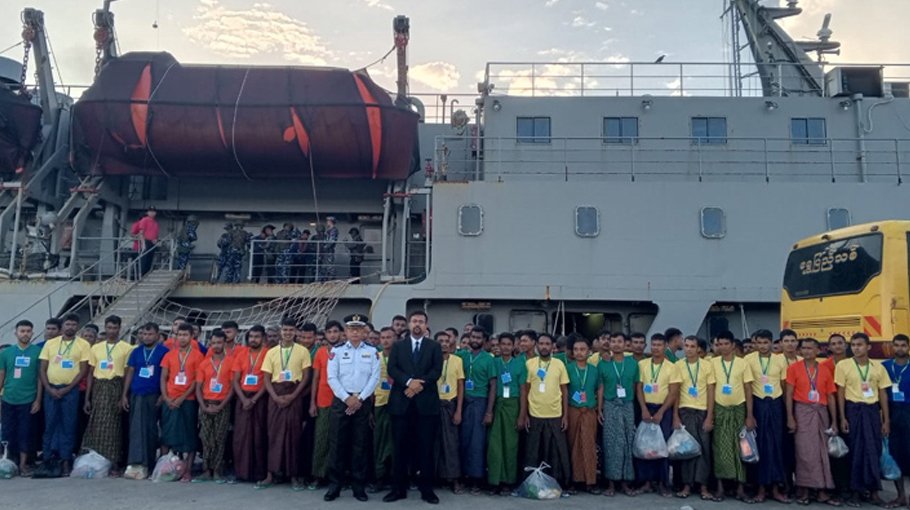 85 stranded Bangladeshis return from Myanmar